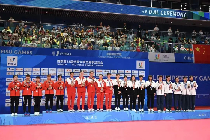 ▲成都大运会乒乓球赛在高新体育中心举办