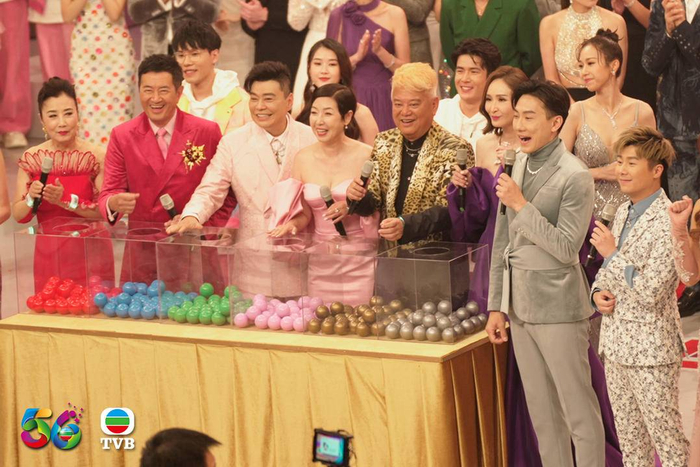 tvb台庆悄然落幕,荧幕cp胡枫罗兰亮相|tvb|罗兰|胡枫_新浪新闻