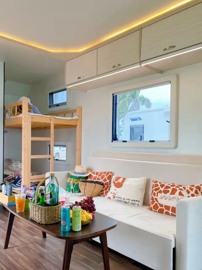 ▲图源 小红书@Lin木木、佳佳路游记