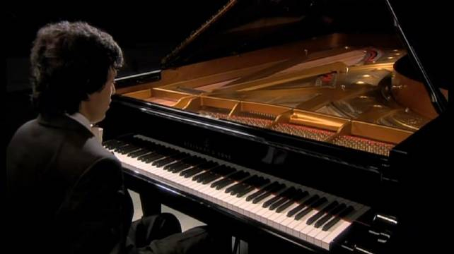 李云迪钢琴演奏李斯特钟李斯特的钟