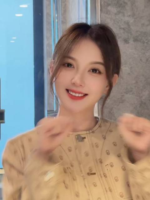 汪小敏lovelee手势舞汪小敏姐来完成手势舞kpi了