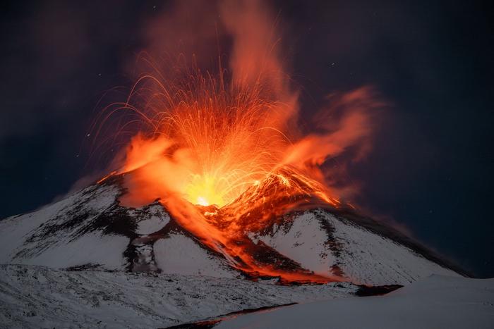 男人的火山要喷发3图片