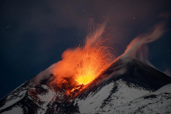 男人的火山要喷发3图片