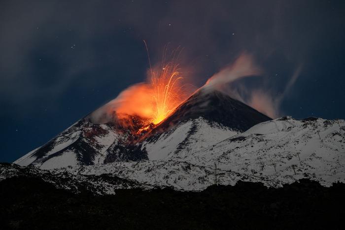 男人的火山要喷发3图片