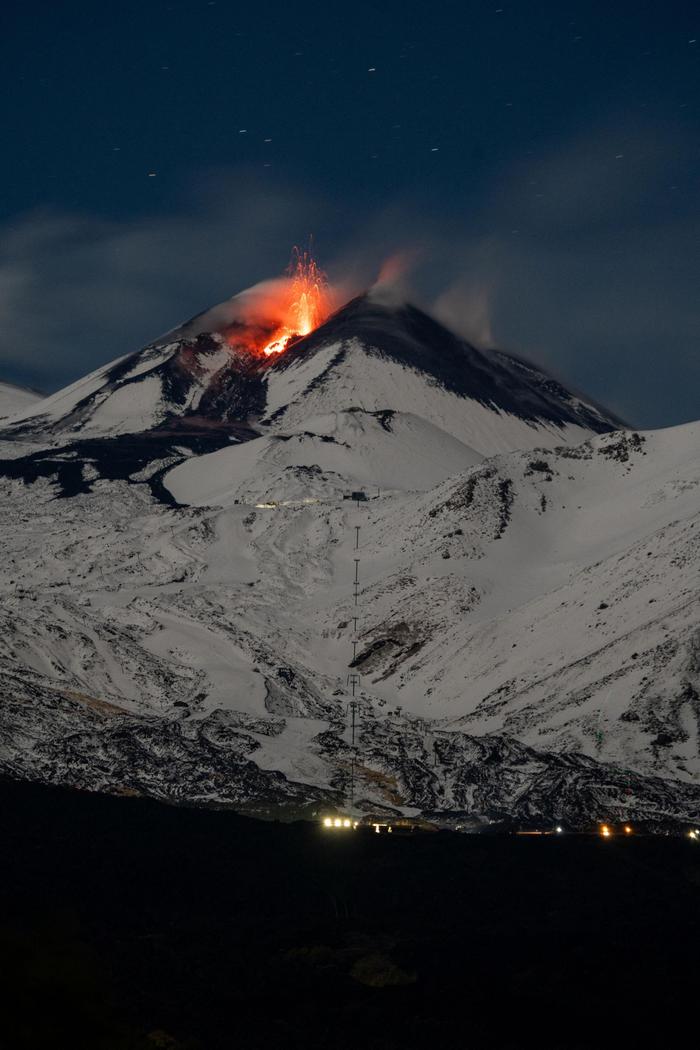 欧洲最活跃火山进入喷发状态