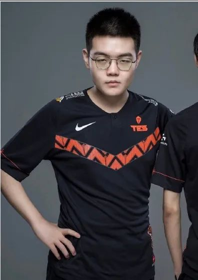 转会期两大爆料:厂长担任edg主教练,369回应加入tes|369|tes|edg主