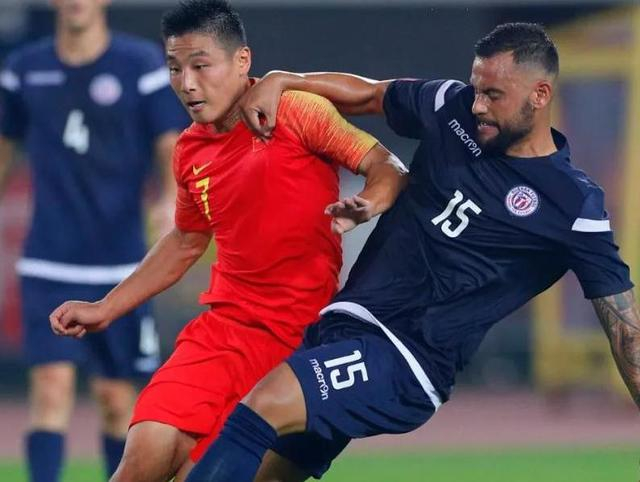 国足要小心了媒体爆料新加坡有意引进更多归化国脚踢中国