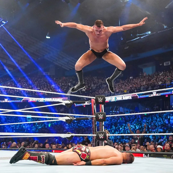 意想不到之人赛后现身芝加哥|贝基|米兹|兰迪奥顿_新浪新闻