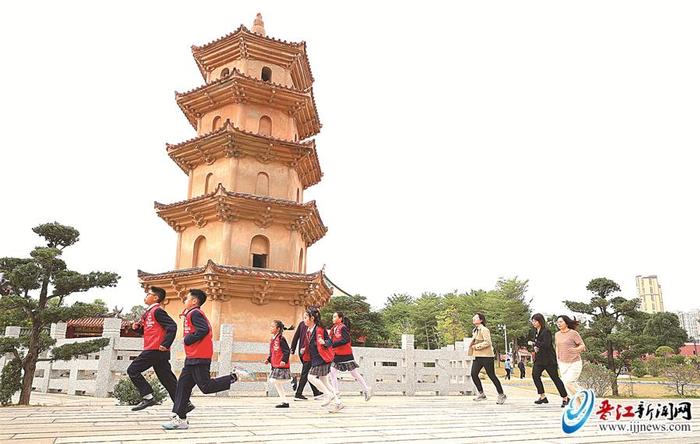 備戰晉馬小記者週末約跑安平橋公園