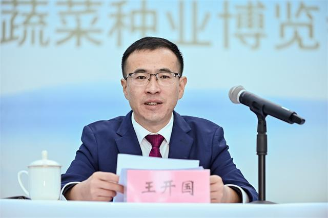 时事看点>正文>据中共元谋县委副书记,县人民政府县长王开国介绍,元谋