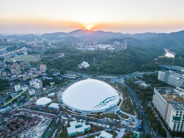 全球最大!这一场馆点亮龙岗夜空～|深圳国际|气膜|低碳_新浪新闻