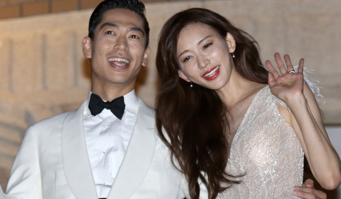 宋茜欧豪隐婚生子林志玲又被家暴王菲怀孕了微醺女拉女儿进圈海绵宝宝