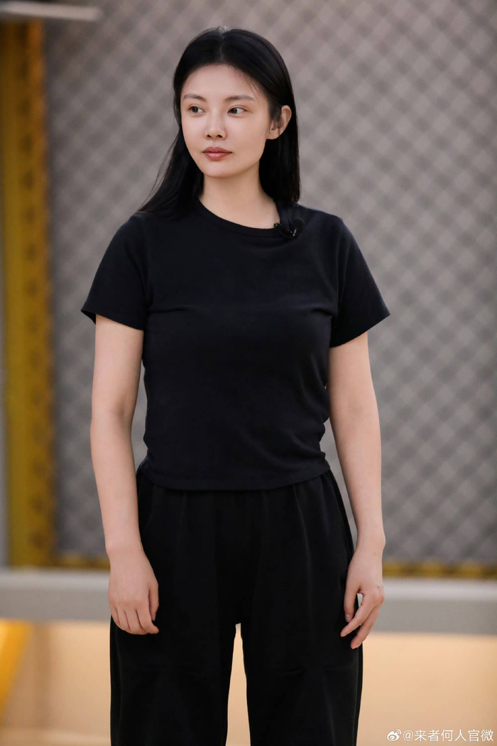 徐冬冬《来者何人》素颜出镜美到发光,首个晋级票房女王实至名归