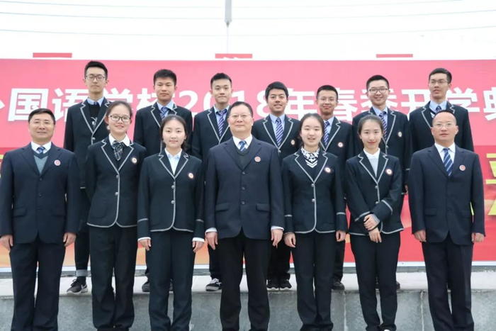 各地中学校服大盘点,这几所真好看!|中学|惠州市|深圳市_新浪新闻