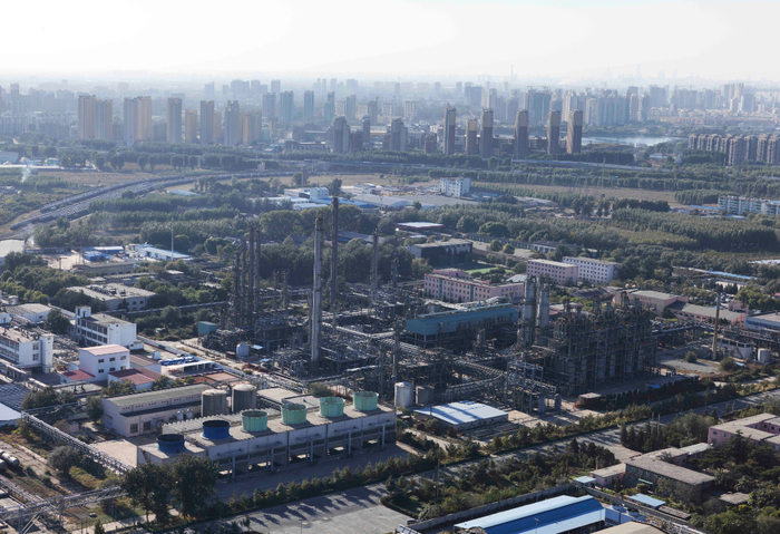 东方化工厂旧照。通州区摄影家协会 供图