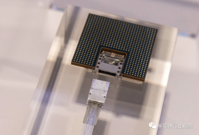 速度惊人的光芯片