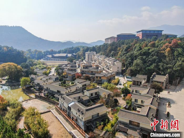 探访江西会昌和君小镇红绿交相辉映助力乡村振兴