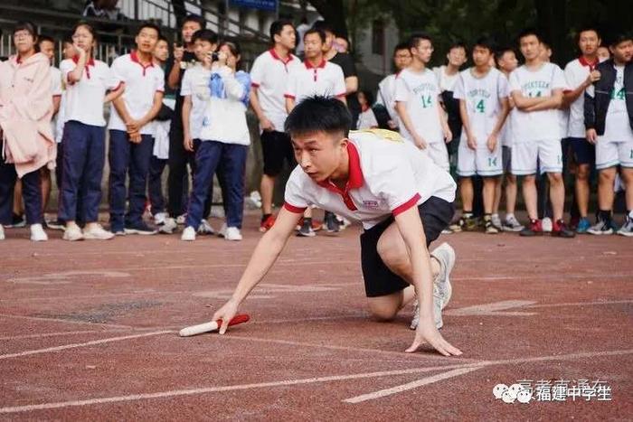 龍巖一中長汀一中泉州外國語學校養正中學圖源:晉江經濟報寧德一中