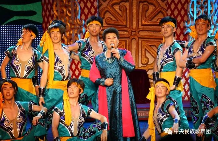 德德玛上演图