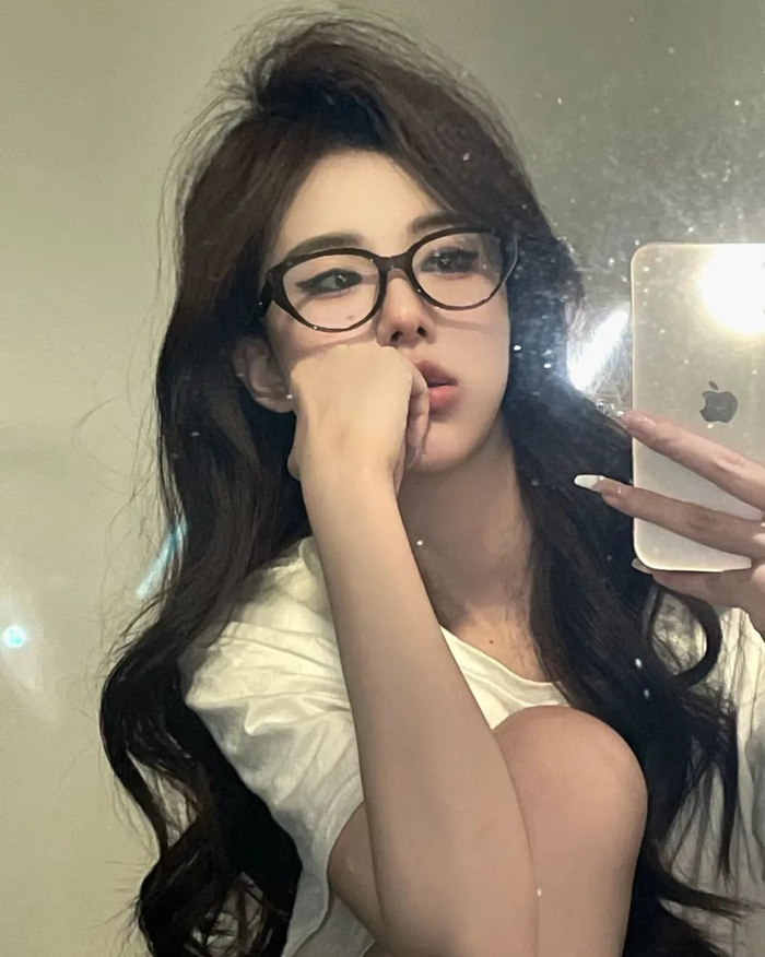 戴眼镜发型.|发型|眼镜_新浪新闻