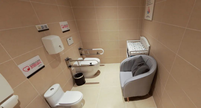 图 | 胖东来的母婴厕所