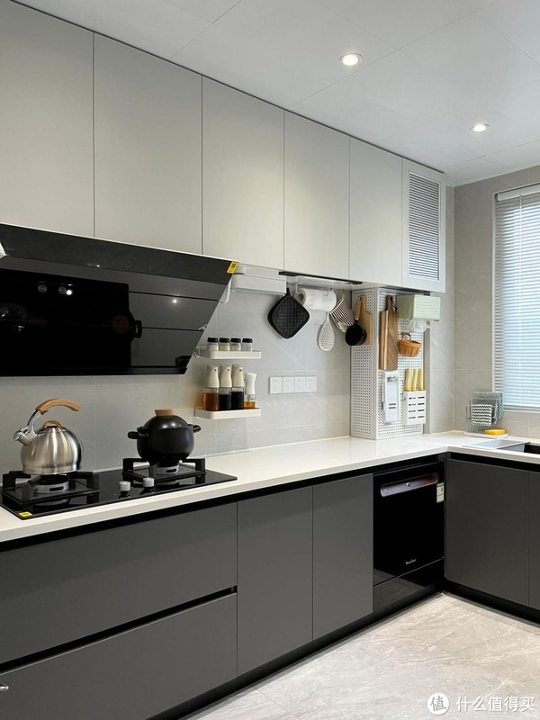 小厨房显大,这三招百试不爽!|厨房|台面|收纳_新浪新闻