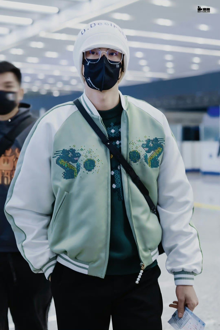 王鹤棣机场出发饭拍来啦!今晚又可以见大帅哥|王鹤棣_新浪新闻