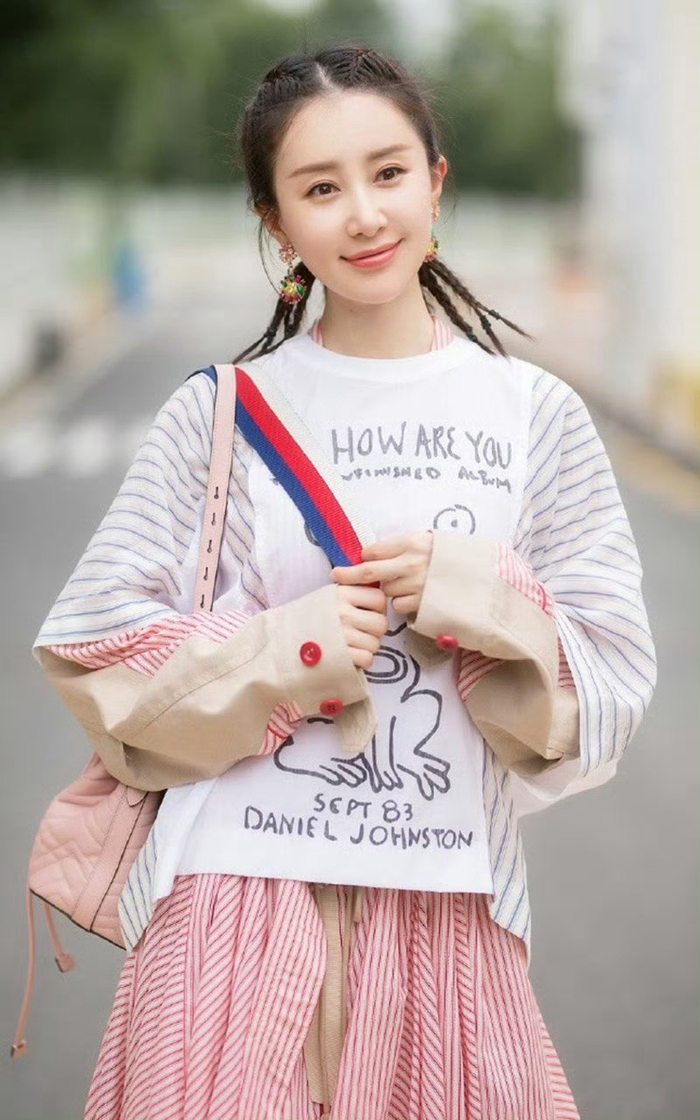 众星为舒畅庆生,姐姐状态好好啊!|众星|庆生|众明星_新浪新闻