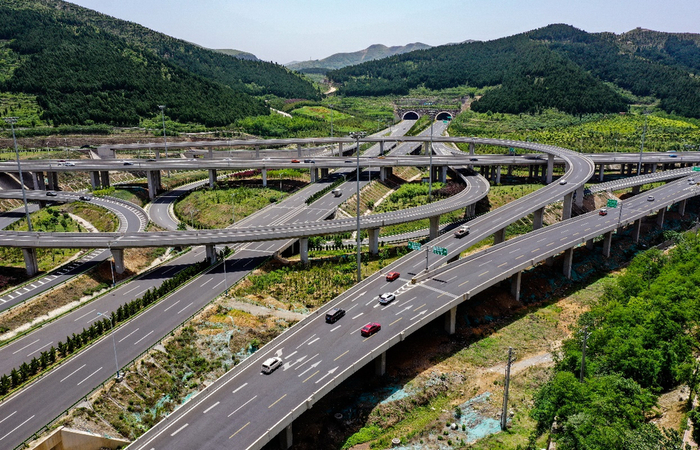 京沪高速济南连接线工程荣获中国建设工程鲁班奖