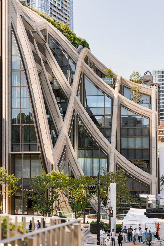 东京麻布台新城 Azabudai Hills / Heatherwick|日本|学校|建筑|街区|游客_新浪新闻