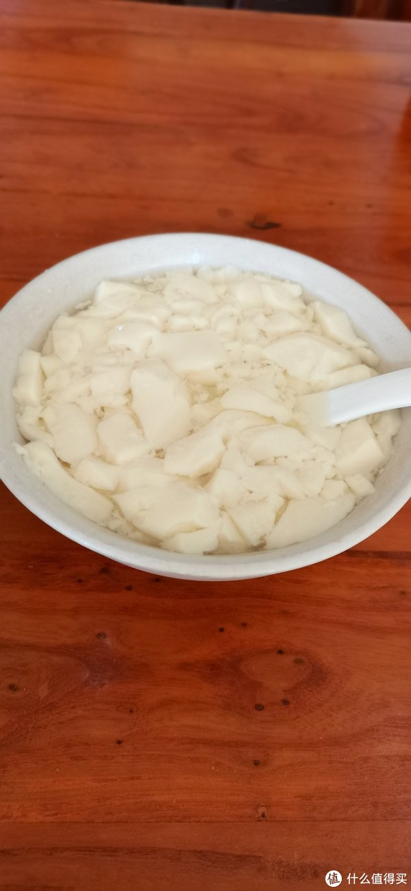 欢迎大家品尝河南的豆腐脑和豆沫