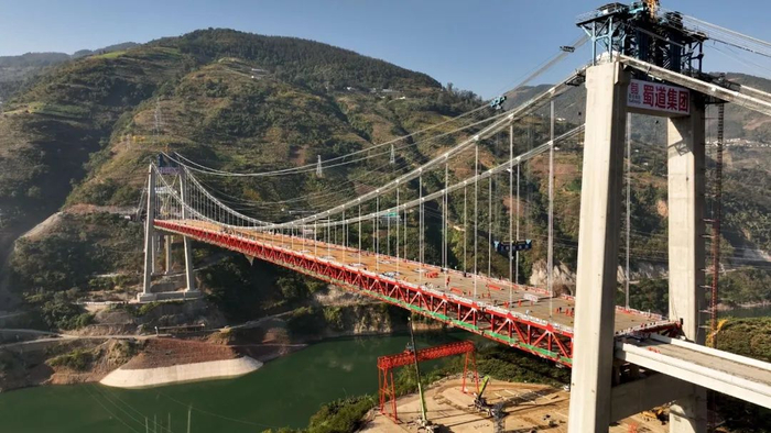 四川交通凌江飞架来看黑水河大桥绚丽的空中之舞