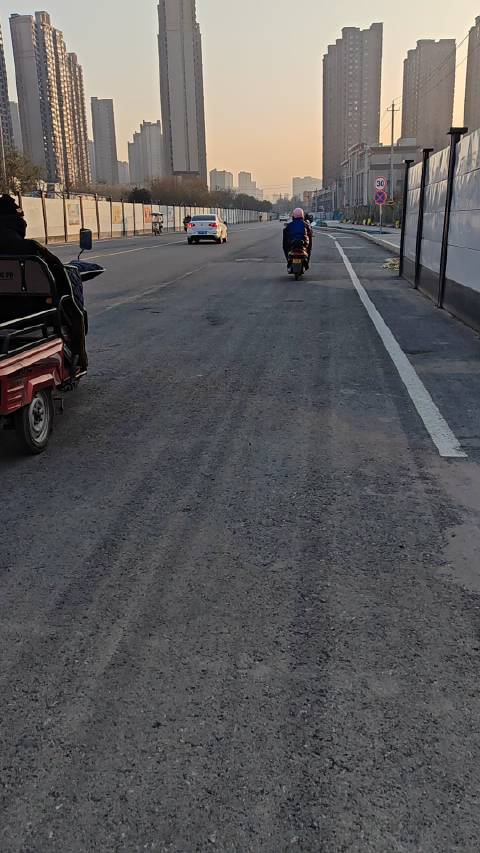 珠泉路彩虹一路至咸通北路段半幅贯通