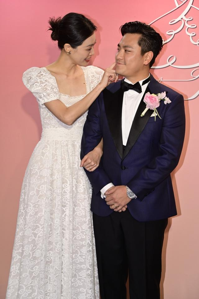 张艾嘉儿子结婚,何超琼刘嘉玲窦靖童等众星到贺,阵容胜过颁奖礼