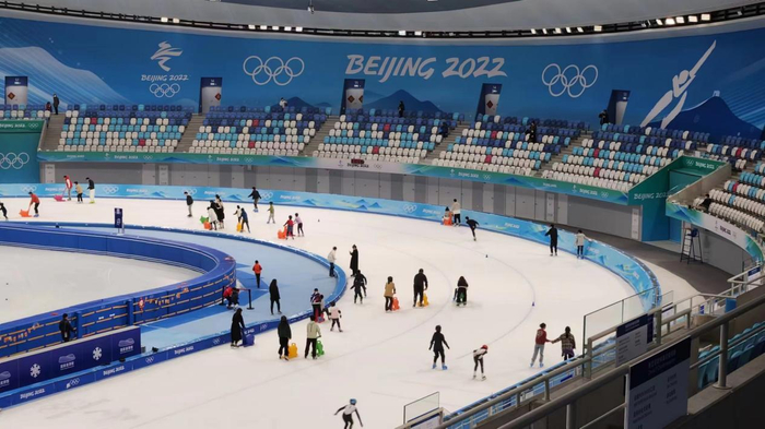 国家速滑馆“冰丝带”内部（图/戚梦颖）