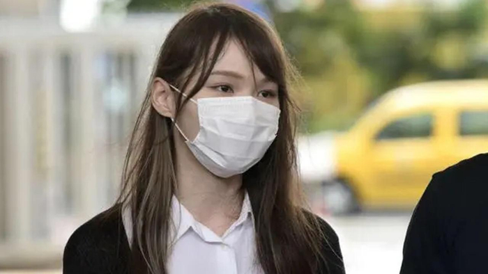 乱港分子周庭宣布"弃保潜逃",香港警方强烈谴责:勿一生背负"逃犯"之名