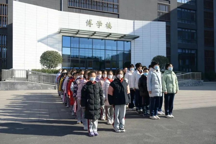 "零距离"学法!济南历城区文博学校少先队员走进历城区检察院