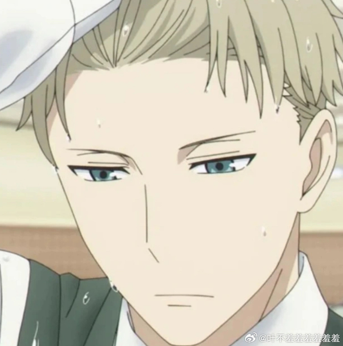 帅哥们撩头发的时刻|帅哥们|头发|时刻_新浪新闻