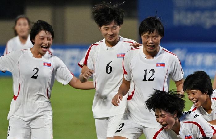 【东亚杯女足资讯】朝鲜女足东亚杯预选赛横扫对手，中国女足美国之行遭遇惨败，日本女足南美之旅复仇巴西