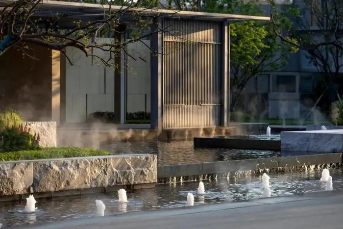 無水不成景在庭院中打造一處水景與自然雙向奔赴