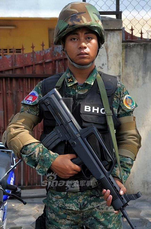 果敢特种兵冲垮一个营,缅军旅长连夜逃离,敏昂莱还能挽回局面吗