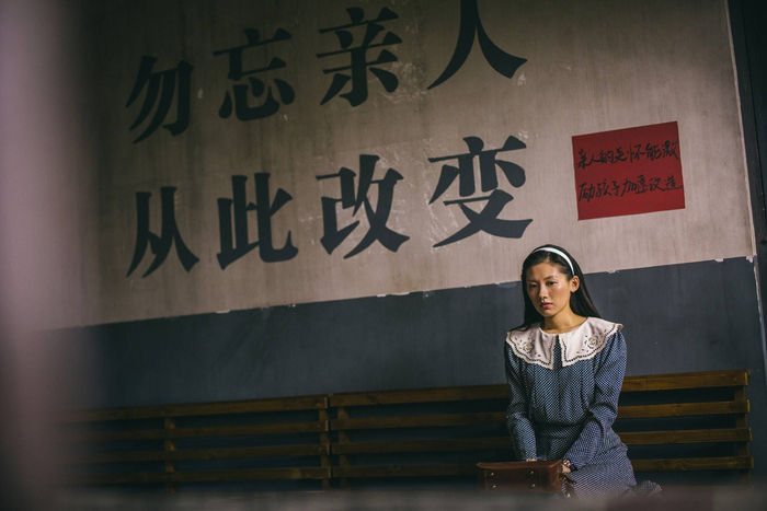 虽然已经收官,但马藜的《故乡的泥土》正在待播中,在这部作品中马藜又