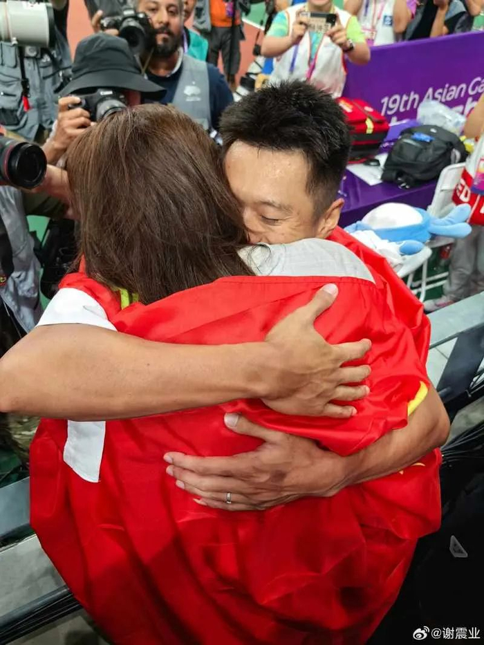 谢震业:"亚洲飞人"也浪漫|谢震业|陆敏佳|短跑_新浪新闻