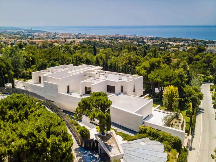 6亿超级豪宅,3000㎡把奢华玩出花样!|设计|豪宅|torres_新浪新闻