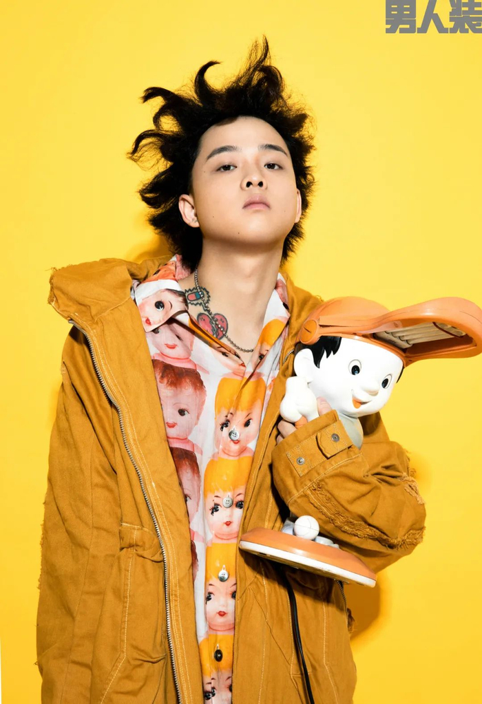 李佳隆|飞上云层|李佳隆_新浪新闻