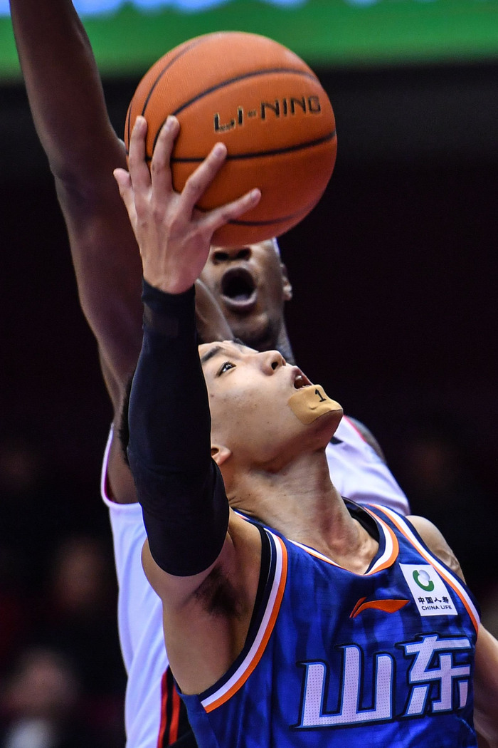 篮球——cba常规赛:山东高速胜江苏肯帝亚|篮球|江苏肯帝亚|cba常规赛