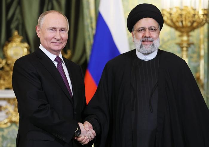 当地时间2023年12月7日，俄罗斯莫斯科，俄罗斯总统普京与到访的伊朗总统莱希举行会谈。图/IC photo