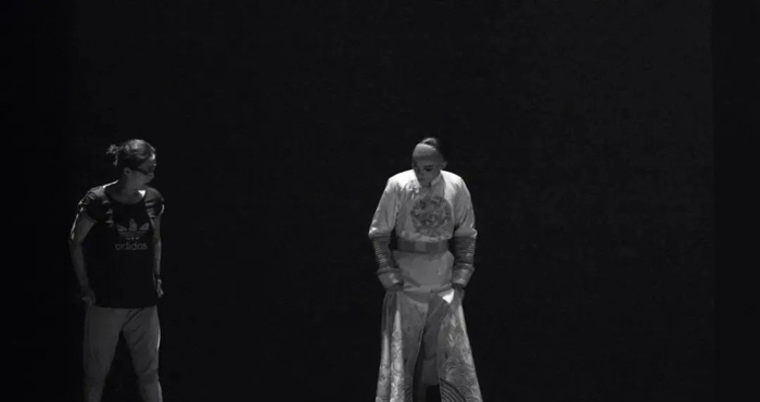 陈丽君演出旧照。（图/微博@陈丽君）