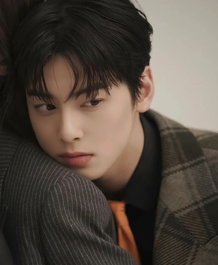 吻戏太欲,他是真恋爱了?|车银优_新浪新闻