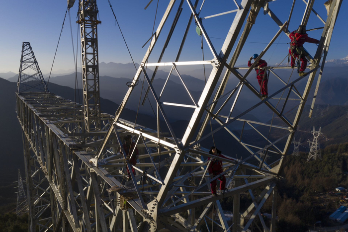 （国网四川公司 田海 摄）